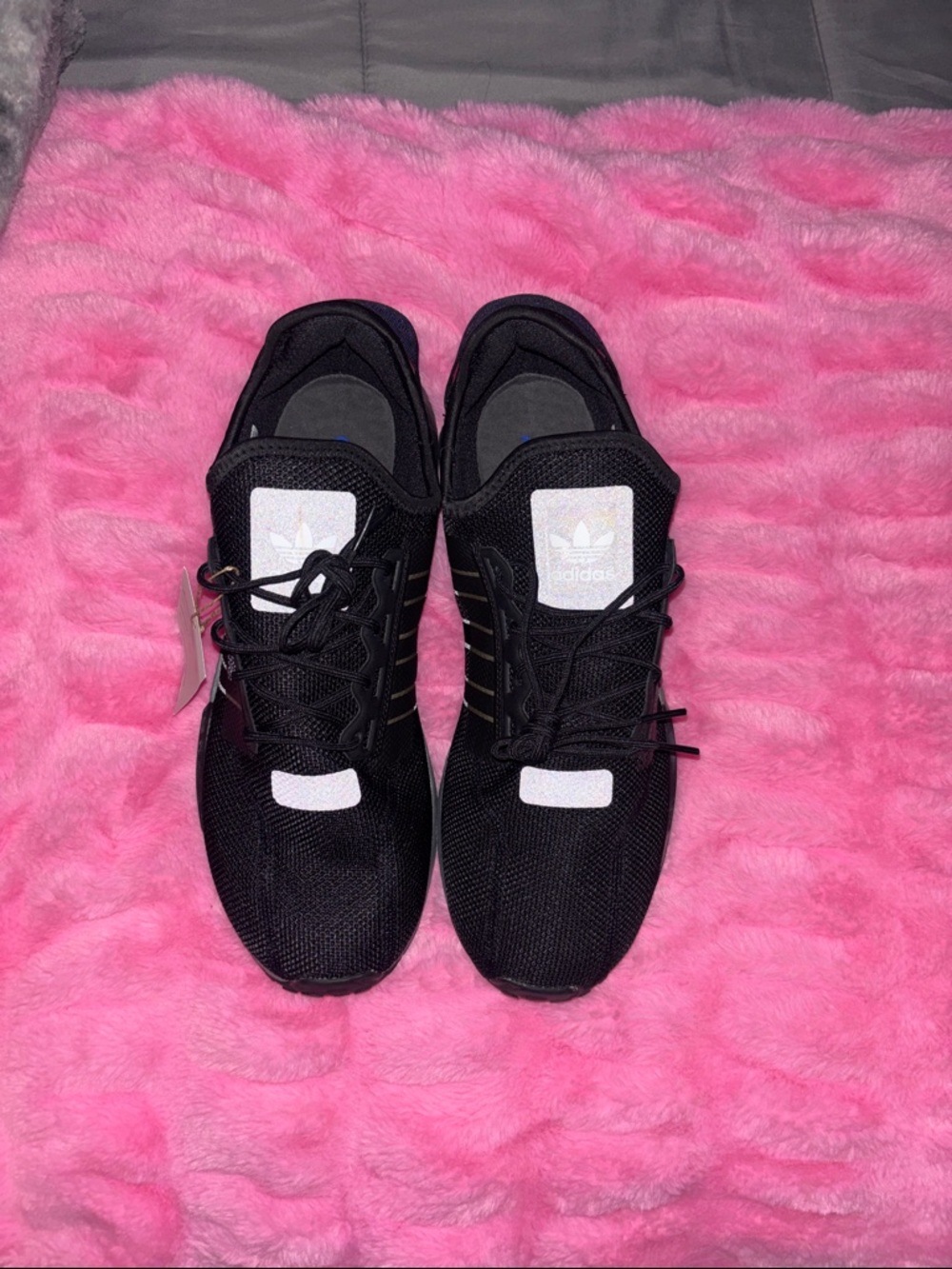 NMD _R1.V2 adidas Black Sneakers with White Stripe Accents - Picture 3 of 6